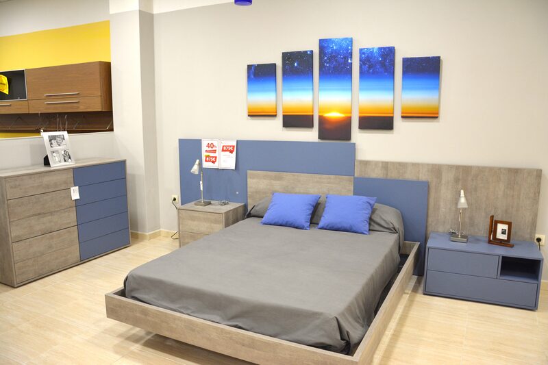 Dormitorio azul y gris - frontal